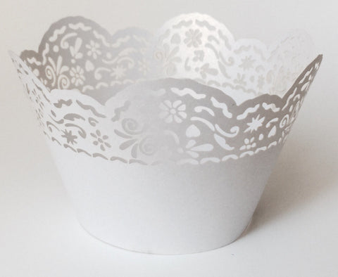 12 pcs White Scallop & Flowers Cupcake Wrappers
