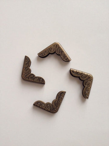 50 pcs Antique Bronze Scrapbooking Albums Corner Protectors Card File Menu Metal Book Cardmaking Supplies Tools